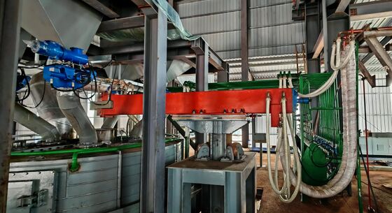 विद्युत भट्टी के तल की राख/उड़ान राख डीसी इलेक्ट्रिक आर्क भट्टी का व्यापक उपयोग